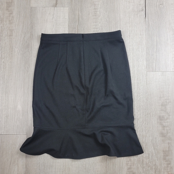 Club Monaco Black Ruffle Pencil Skirt - Picture 3 of 7